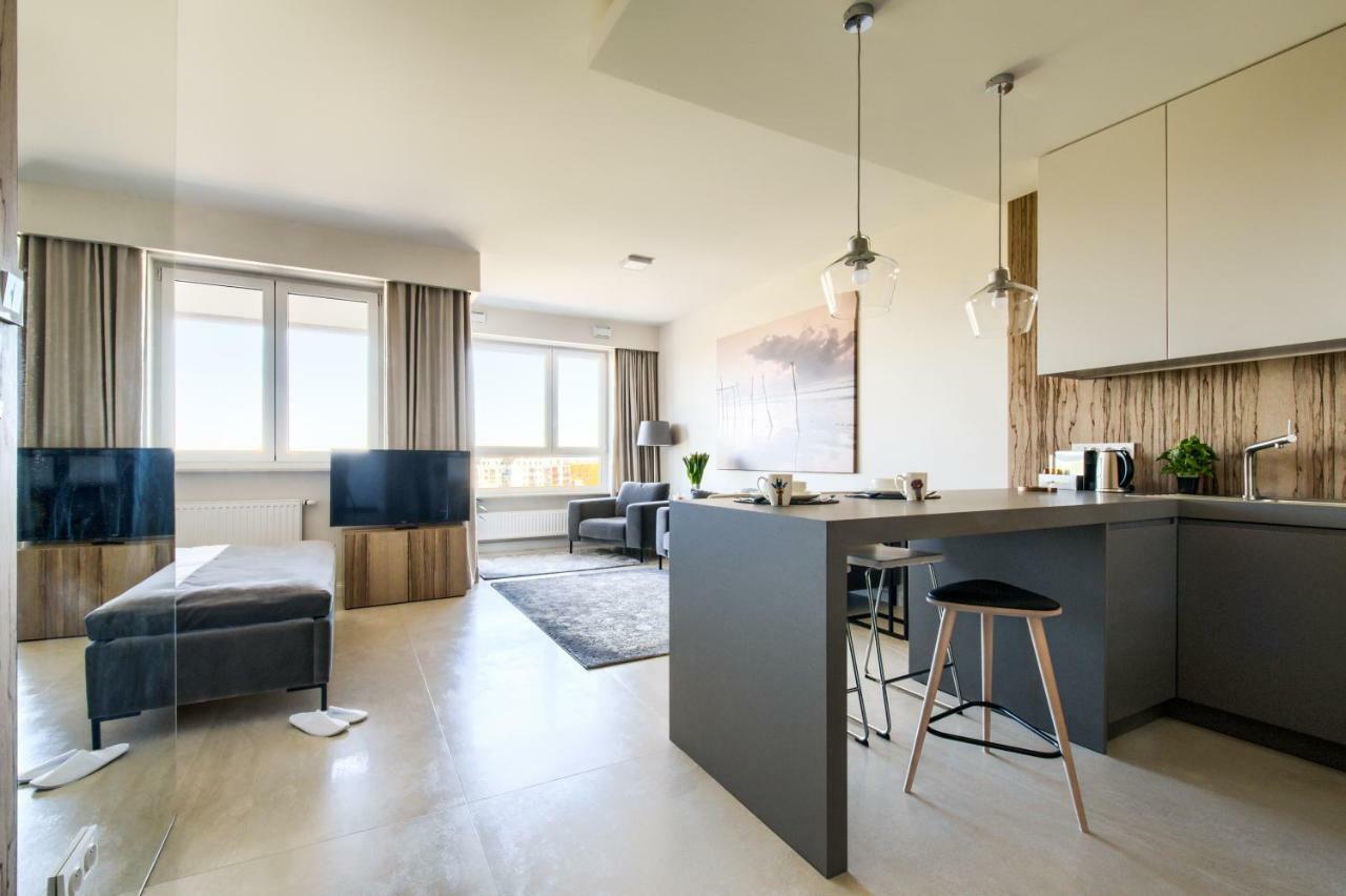 Luxlux Apartments Afara Варшава Экстерьер фото